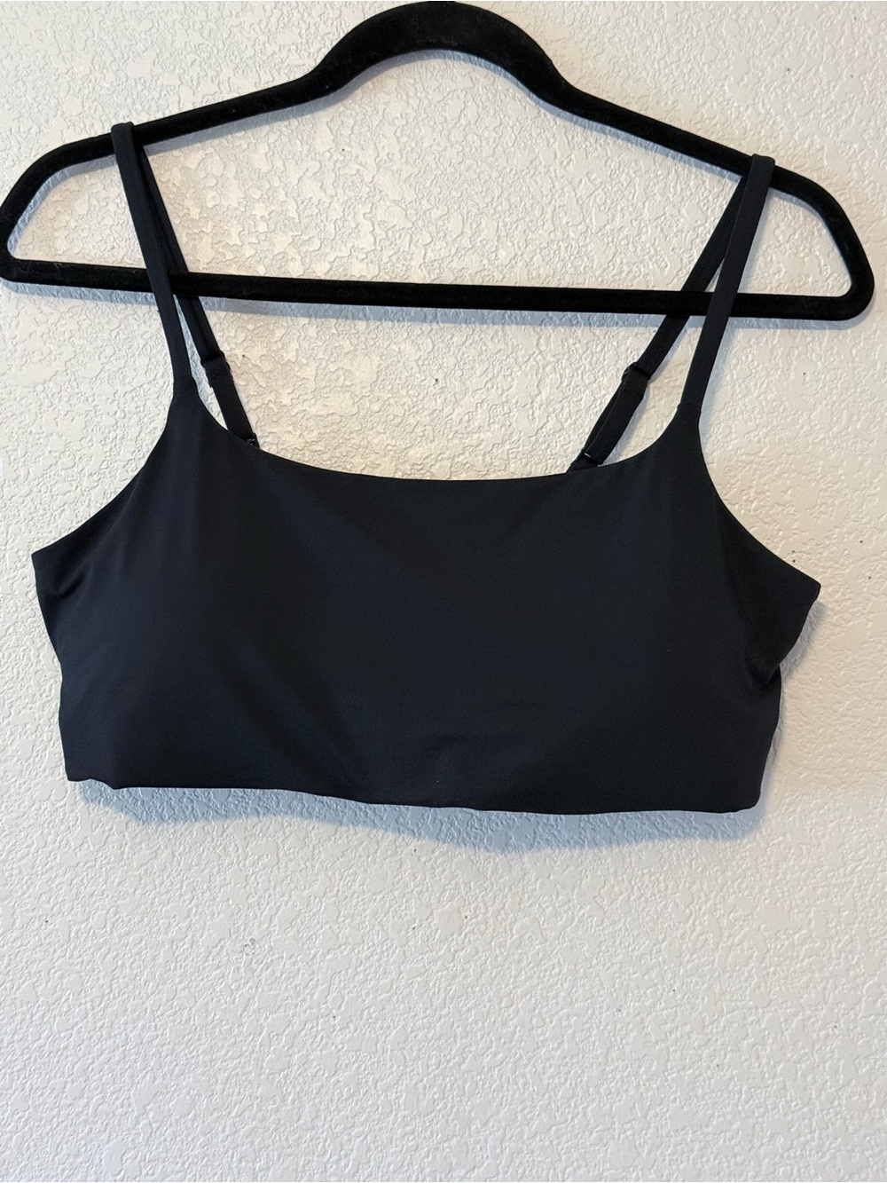 CRZ YOGA Black Adjustable-Strap Sports Bralette 0224